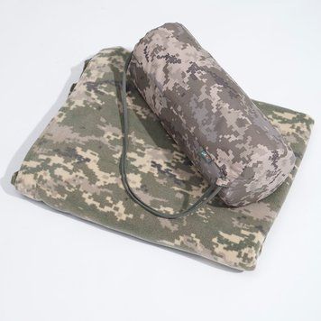 UATAC Pixel Fleece Blanket